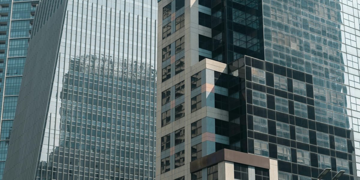 How to Invest in Dubai REITs in 2026 A Guide to Real Estate Investment Trusts